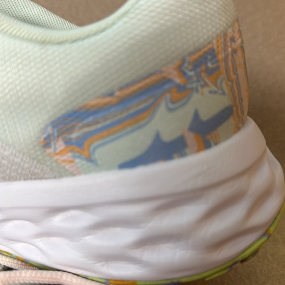 Women Nike Revolution 6 NM PRM Running Size 12 White/ OK Smoke Grey DO9475 100 - Picture 6 of 6